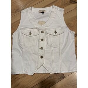 Universal Thread Women's XS White Denim Vest Sleeveless Button‎ Front NWT